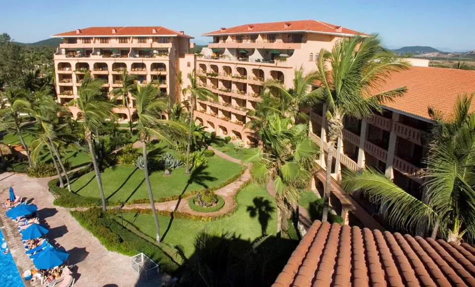 3- or 5-Night Stay for Four with Dining Credit at Torres Mazatlan in Mazatlan, Mexico - Primary Image