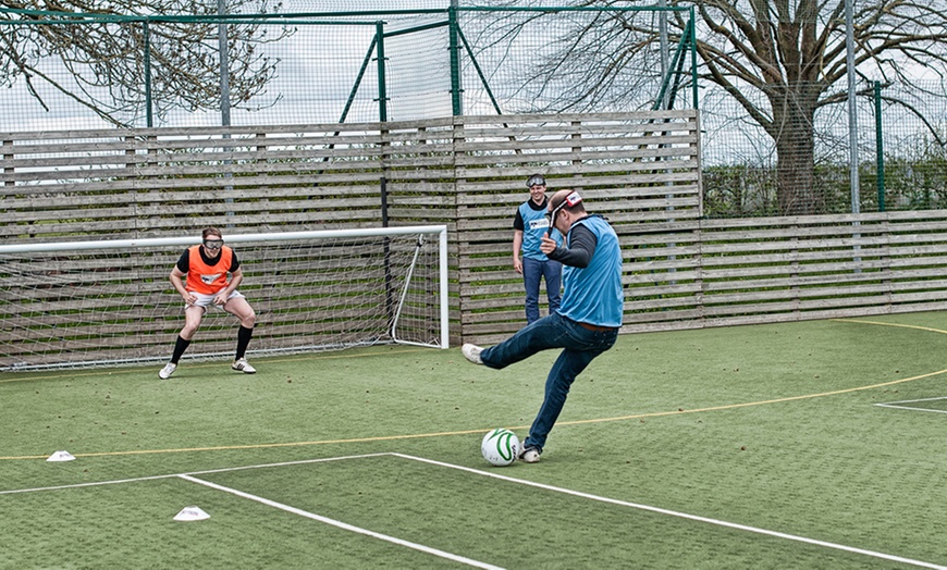 Image 3: Binocular Football For 15 People