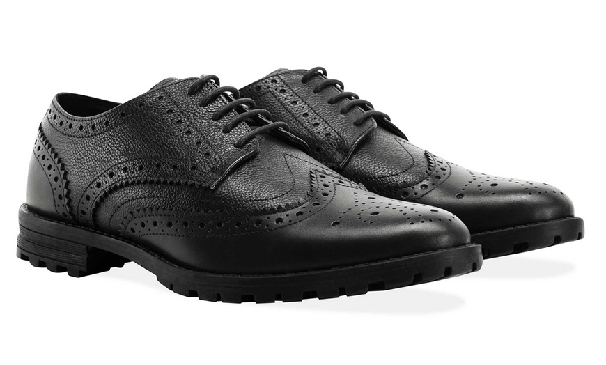 Image 15: Men's Leather Chunky Brogues