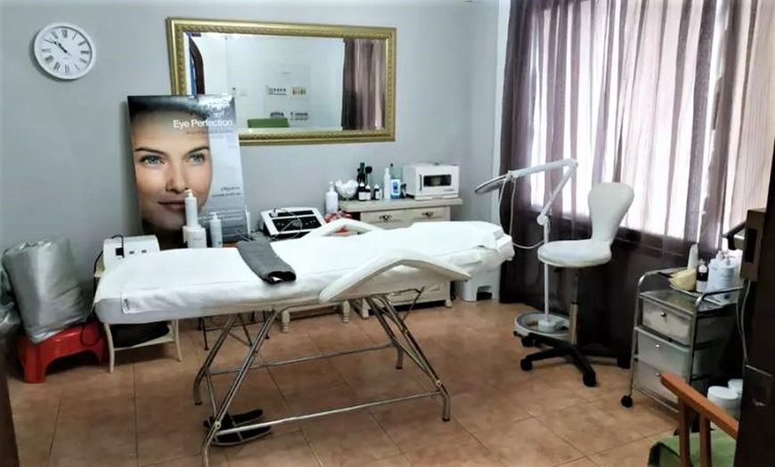 Image 2: Limpieza facial con tratamiento en Vida con Estética