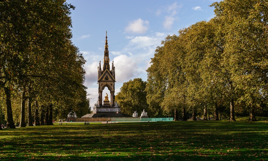 Image 3: London, Hyde Park: Executive Double Room with Breakfast