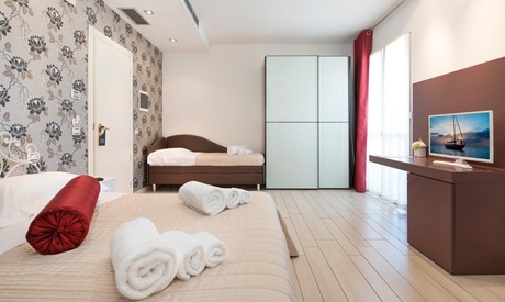 Cesenatico: soggiorno in camera doppia con balcone, colazione e Spa per 2 persone presso l'Hotel Fiamma 4*