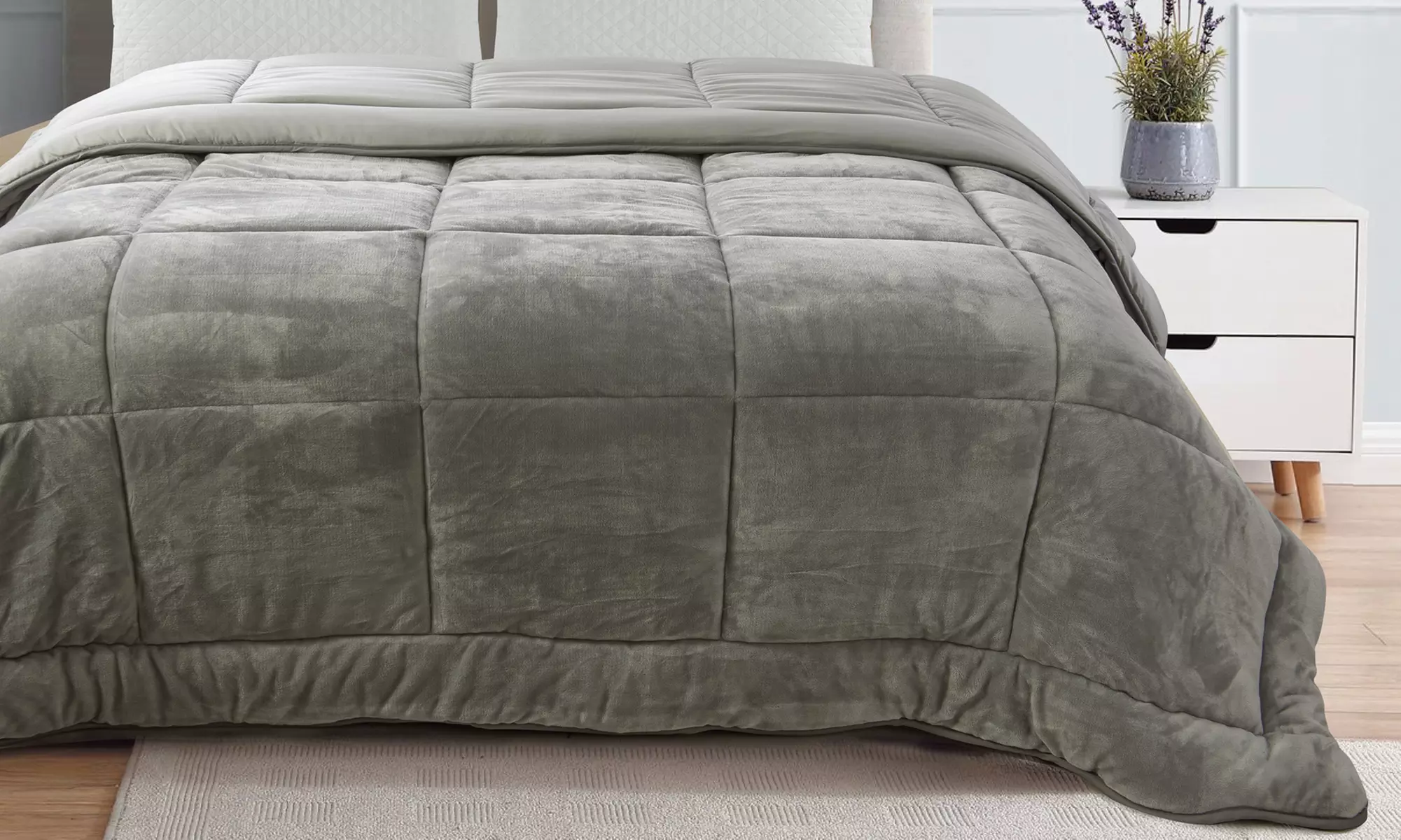 Couette en microfibre et flanelle