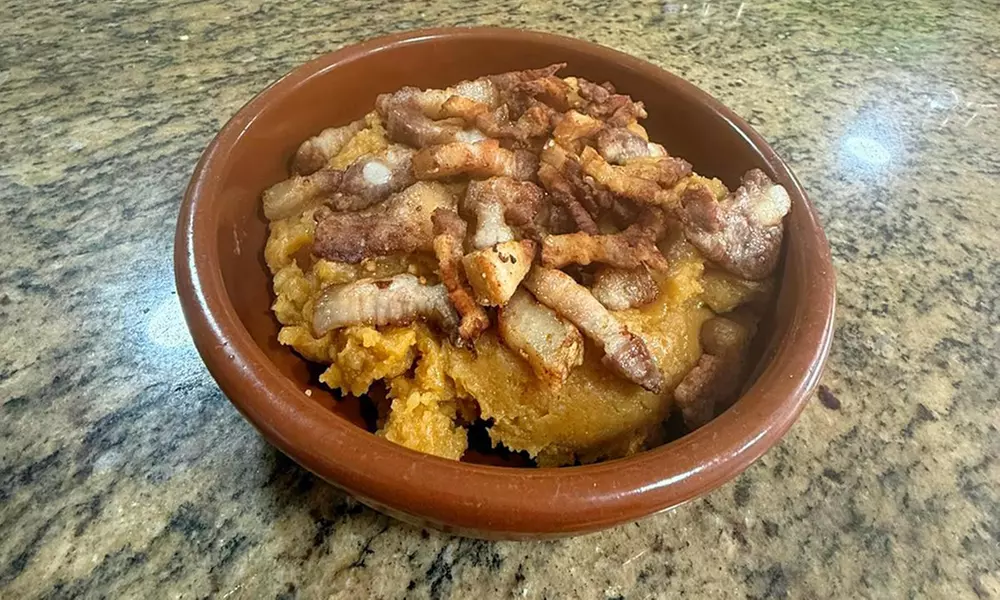 Picoteo que te veo: menú de raciones con postre y bebida para 2 o 4