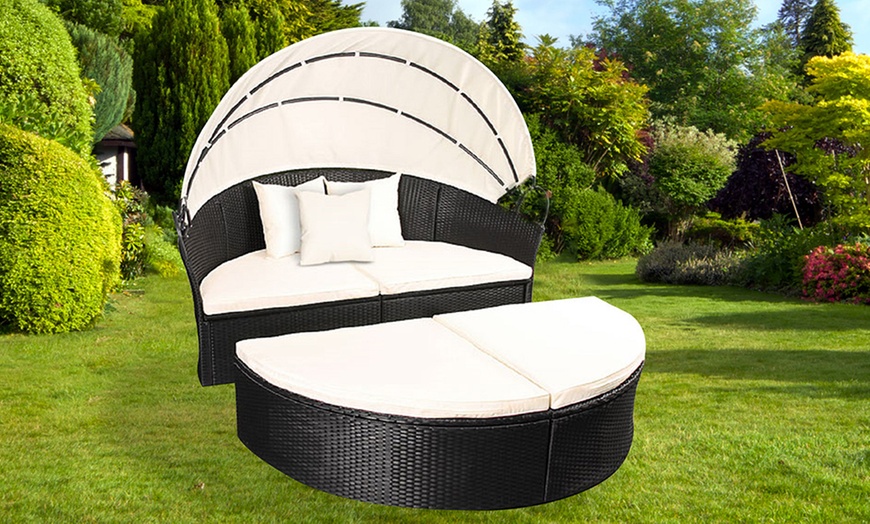 Image 3: Rattan Garden Daybed