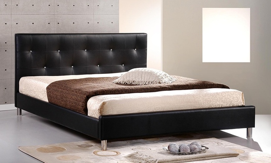 Image 2: Barbra Platform-Style Bed