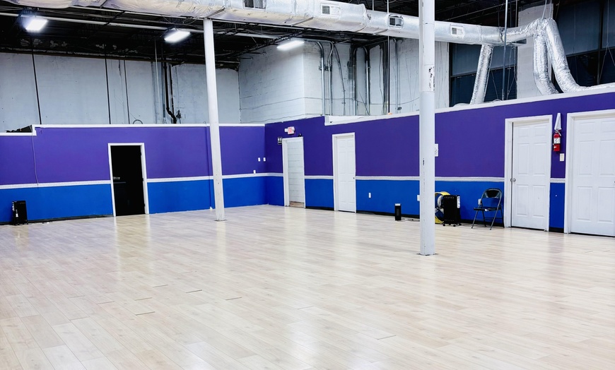 Image 2: Single or Unlimited 1 Month of Xtreme Hip Hop Step Classes