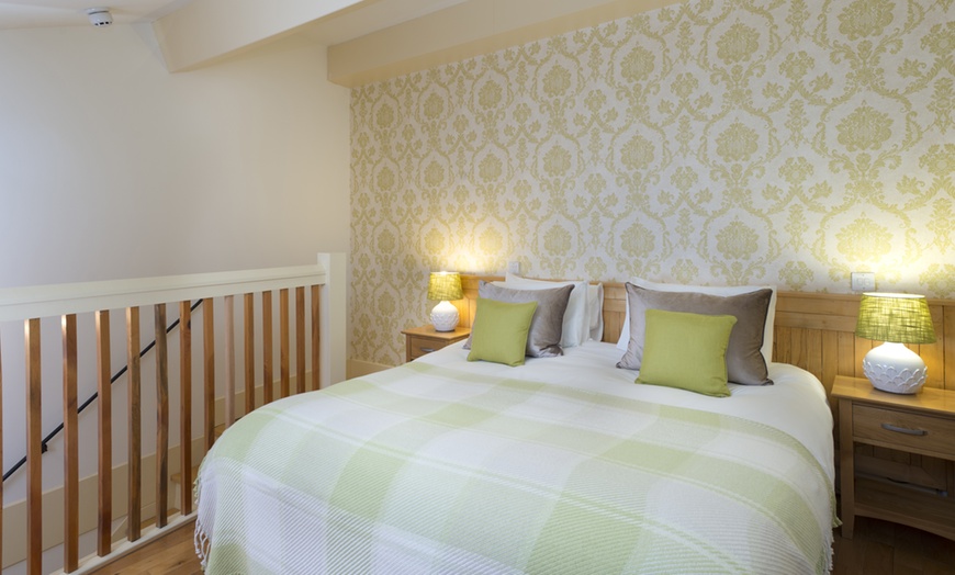 Image 9: Connemara: Bedroom Suite with Breakfast, 2-Course Dinner& Spa Discount