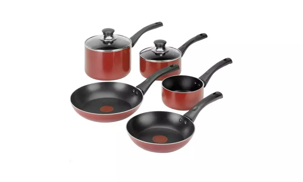 Tefal Five-Piece Pan Set for £39.98 With Free Delivery (60% Off) - Primary Image