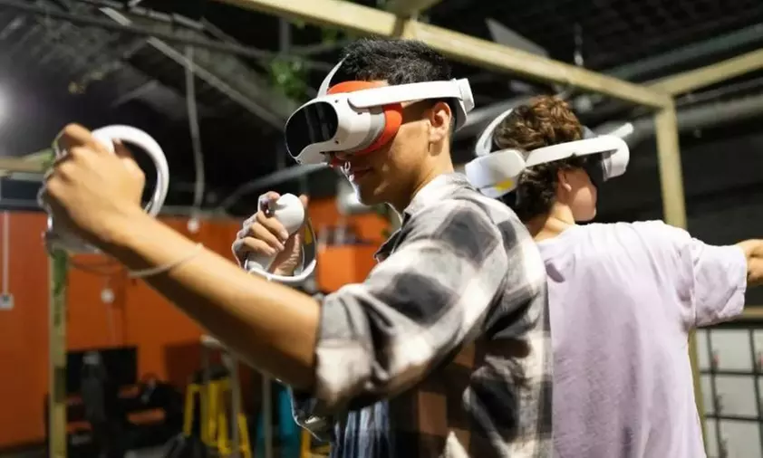 Experiencia de gaming o escape room en realidad virtual para 2 o 4