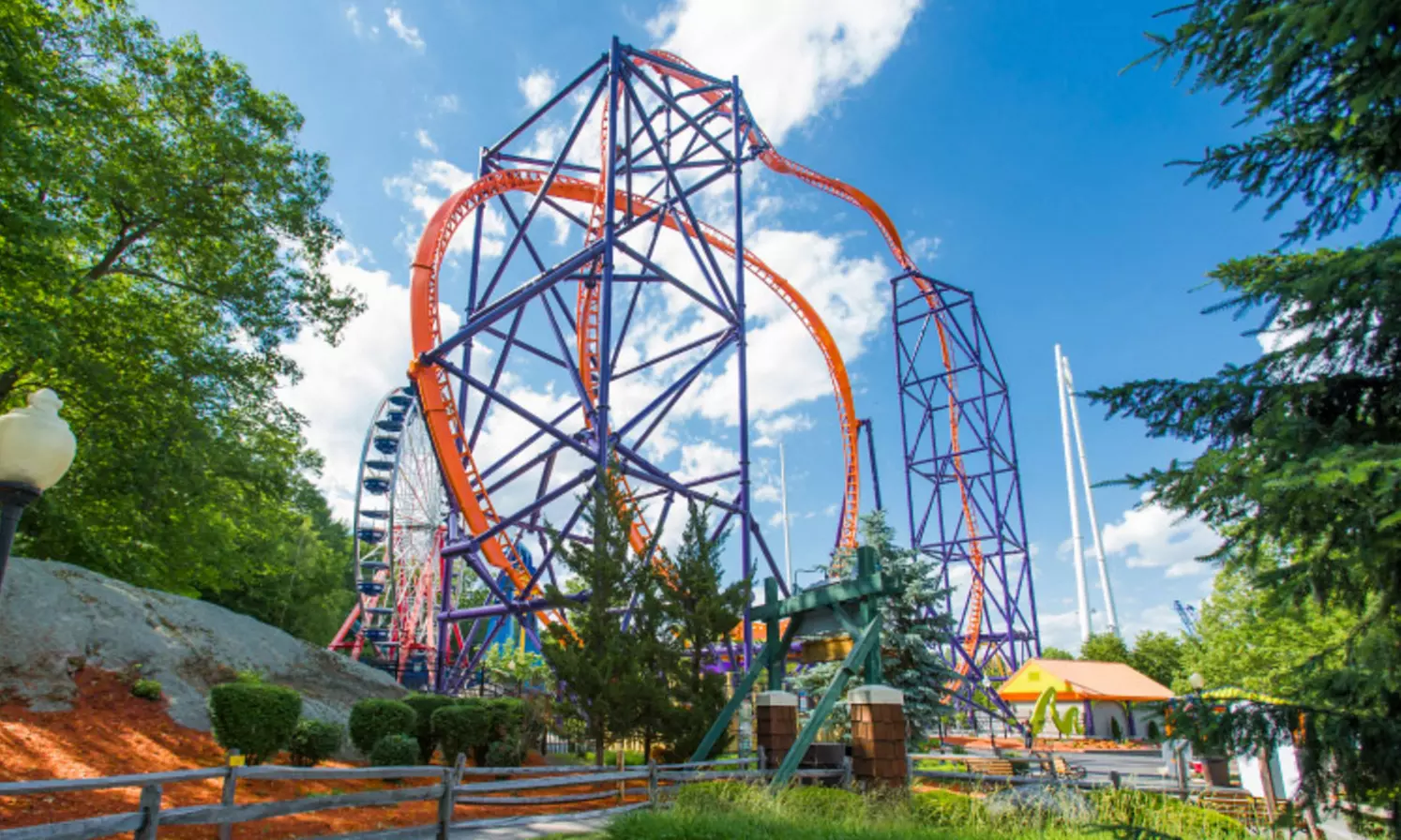 Single Day Adult Admission to Lake Compounce New England's Family Theme & Water Park - Primary Image