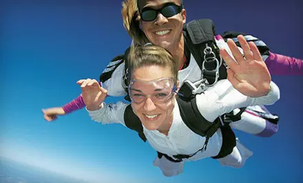 Tandem Skydive on Monday–Thursday or Friday–Sunday from 516-Skydive in East Moriches ($94 Off) - Primary Image