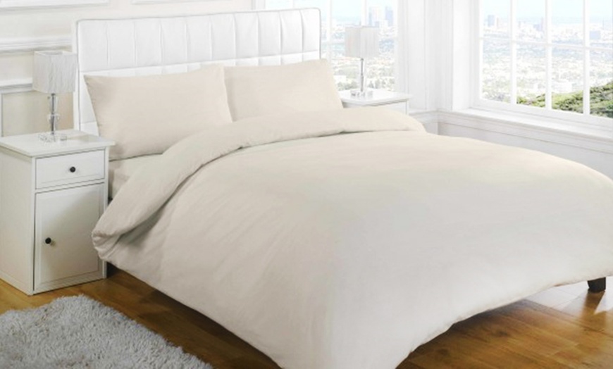 Image 2: 200TC Egyptian Cotton Bed Linen