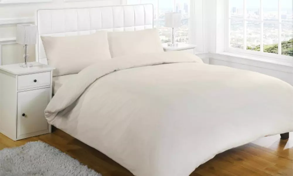 200TC Egyptian Cotton Bed Linen from £5.99 (Up to 67% Off) - Image 2