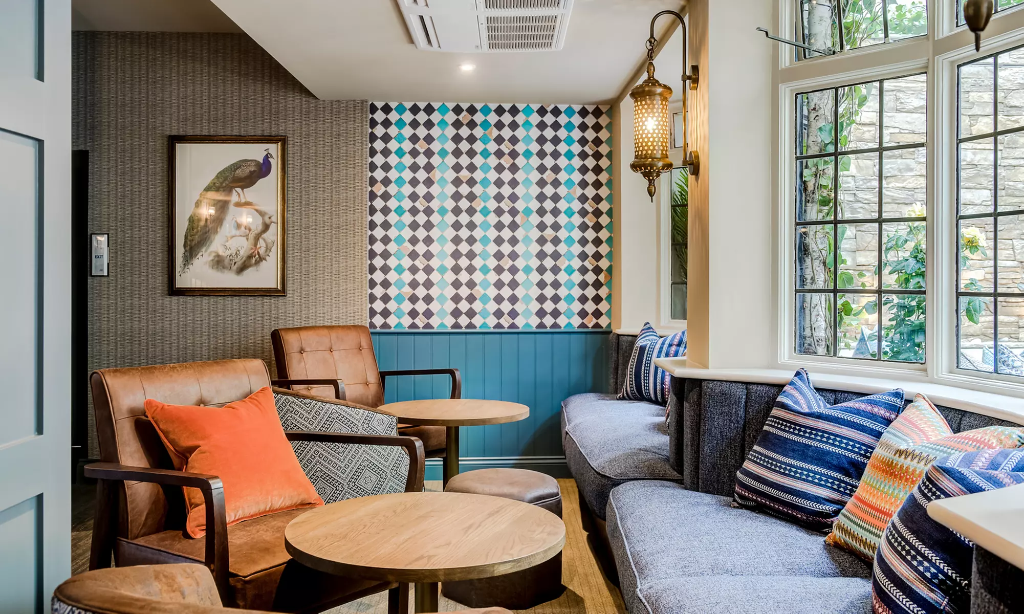 Colchester: Double Room with Breakfast