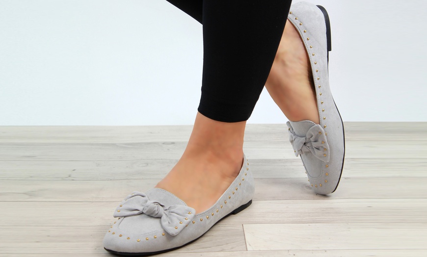 Image 6: Women's Studded Bow Loafers