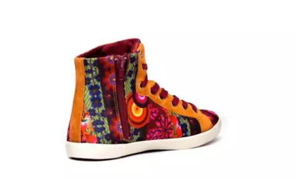 Baskets Sneakers Fantaisies Desigual Noir - Taille 36 - Occasion