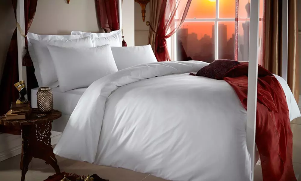 200TC Egyptian Cotton Bed Linen from £5.99 (Up to 67% Off) - Primary Image