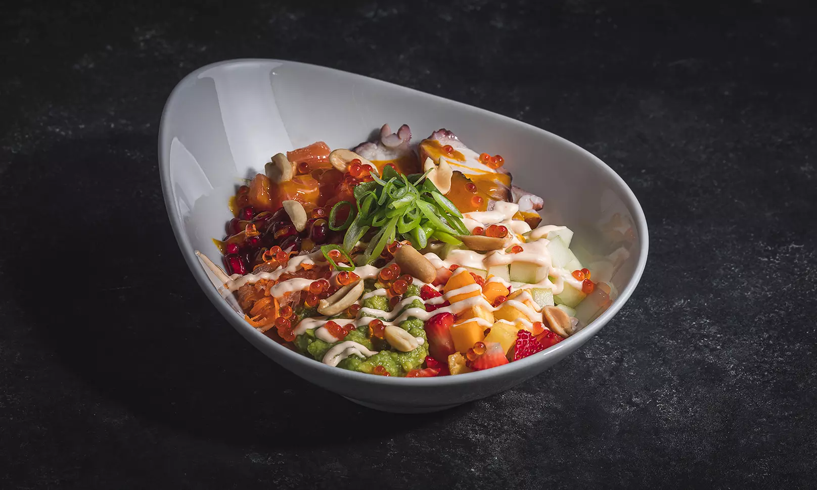 Menú fusión para 2 personas con entrante, principal, postre y bebida