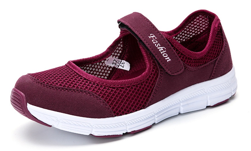 Image 12: Women's Breathable Trainers