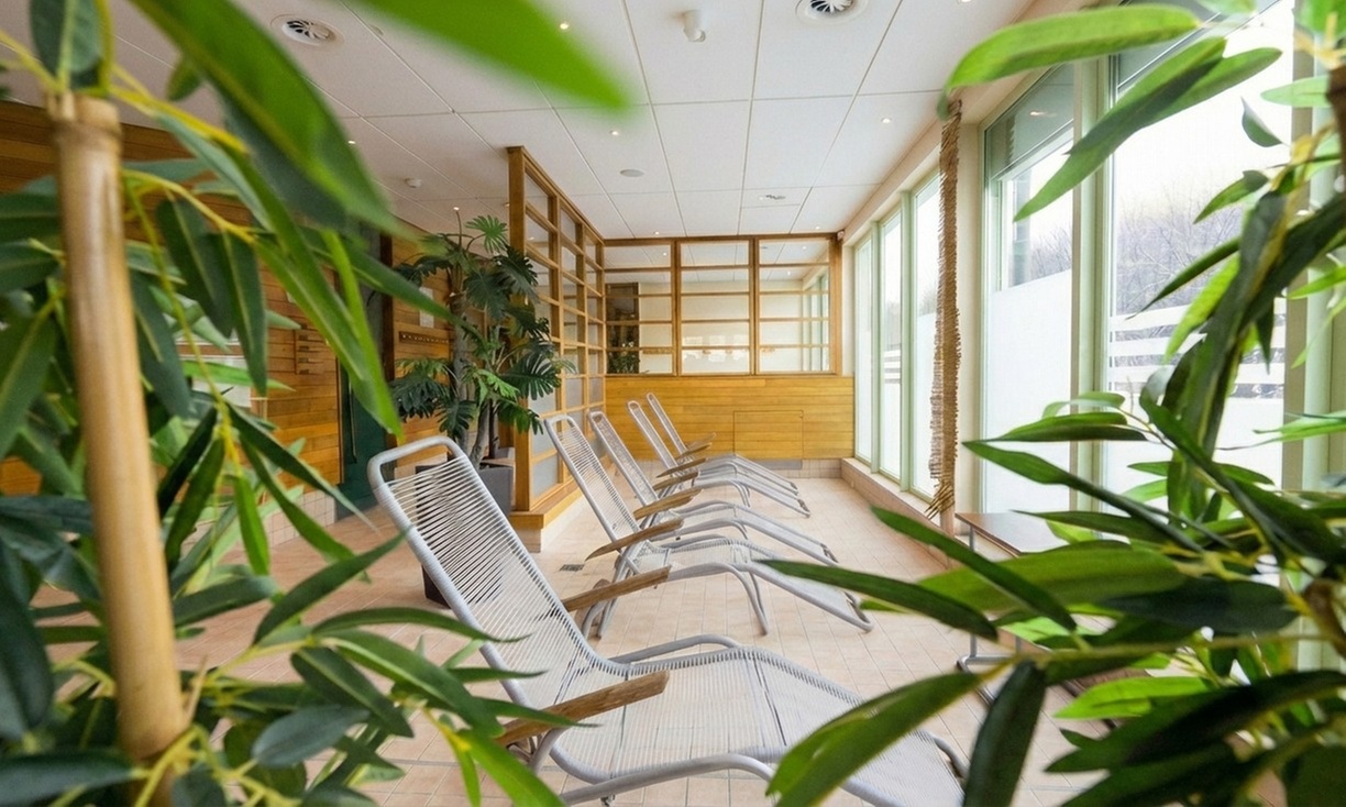 Oster-Special: 4 Std. Schwimmbad- & Sauna-Nutzung für 2 Personen