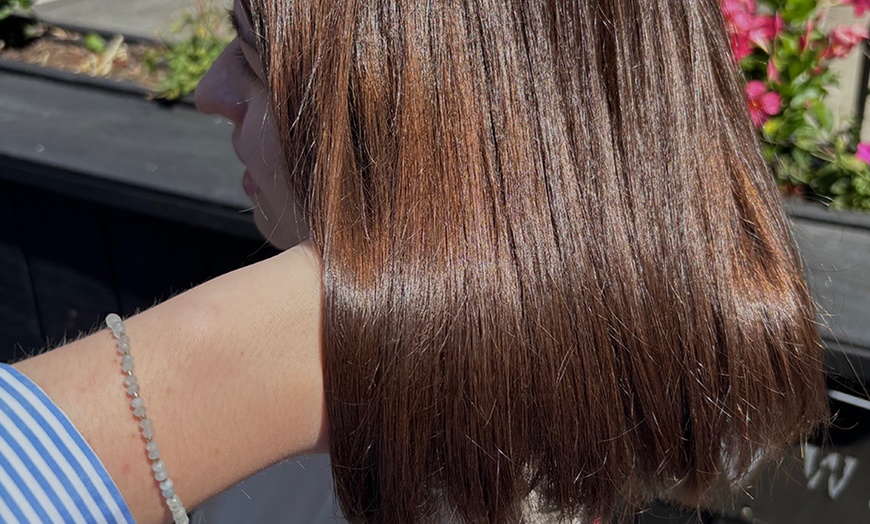 Image 4: Refresh Your Look with a Haircut and Conditioning Treatment