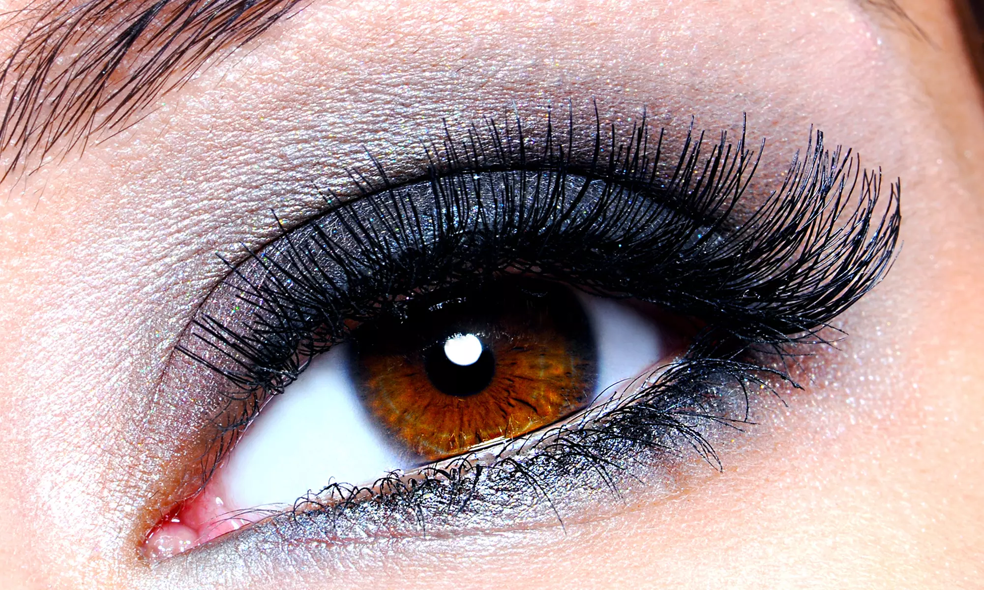 $7 for One Eyebrow Threading Session at Miracle Eyebrows ($15 Value) - Primary Image