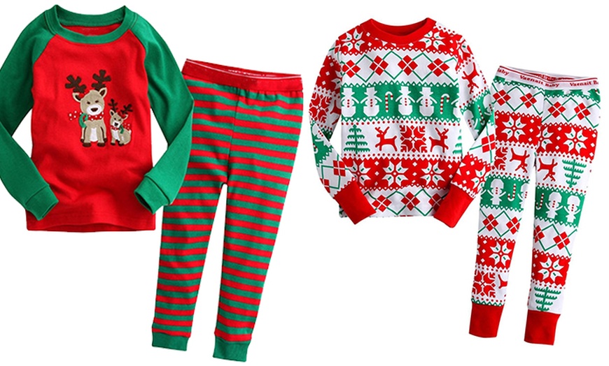 Image 1: Kids' Christmas Pyjamas