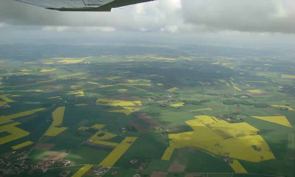 Lot widokowy samolotem C172 w okolicy lotniska Grądy (359 zł) i więcej w Targor Flight Club - Image 7