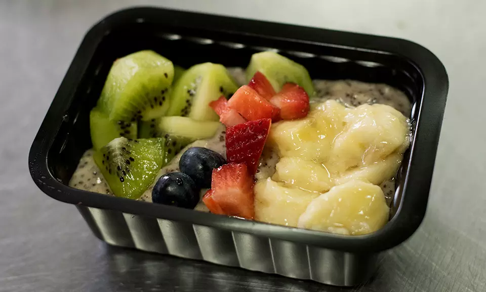 Wegański catering dla sportowców z dostawą