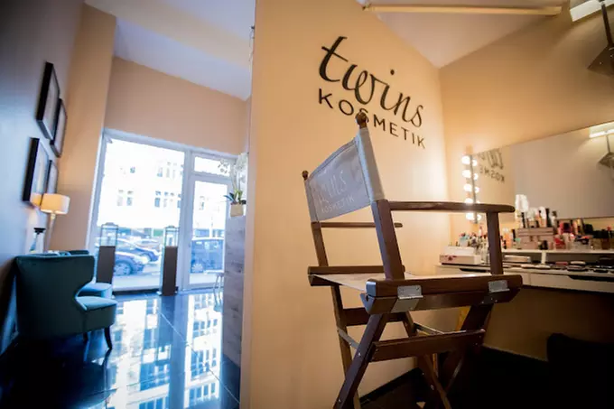 Luxus-Hyaluron-Behandlung