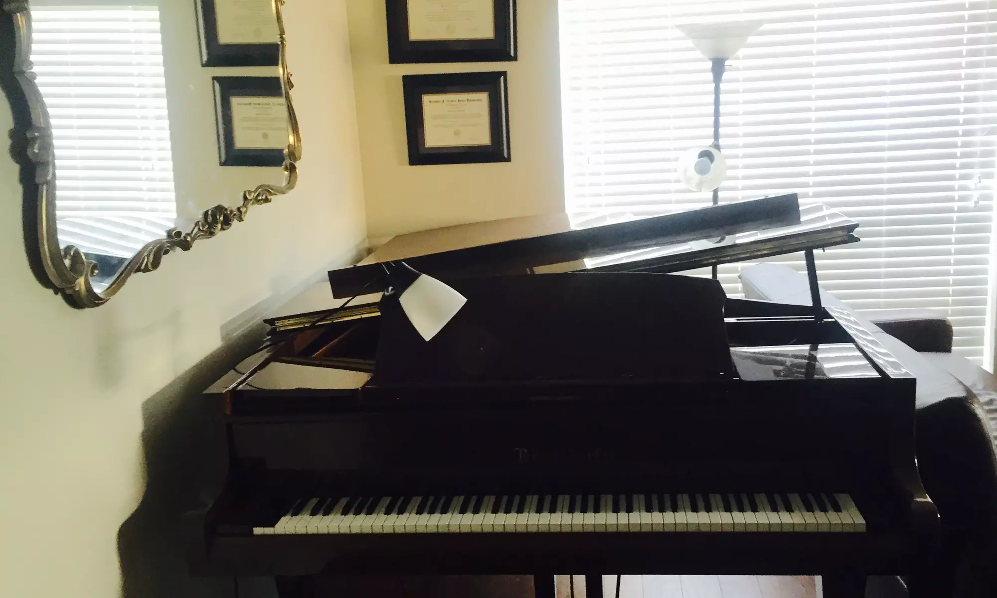 Four Private Music Lessons from Stringer Music (61% Off) - Primary Image
