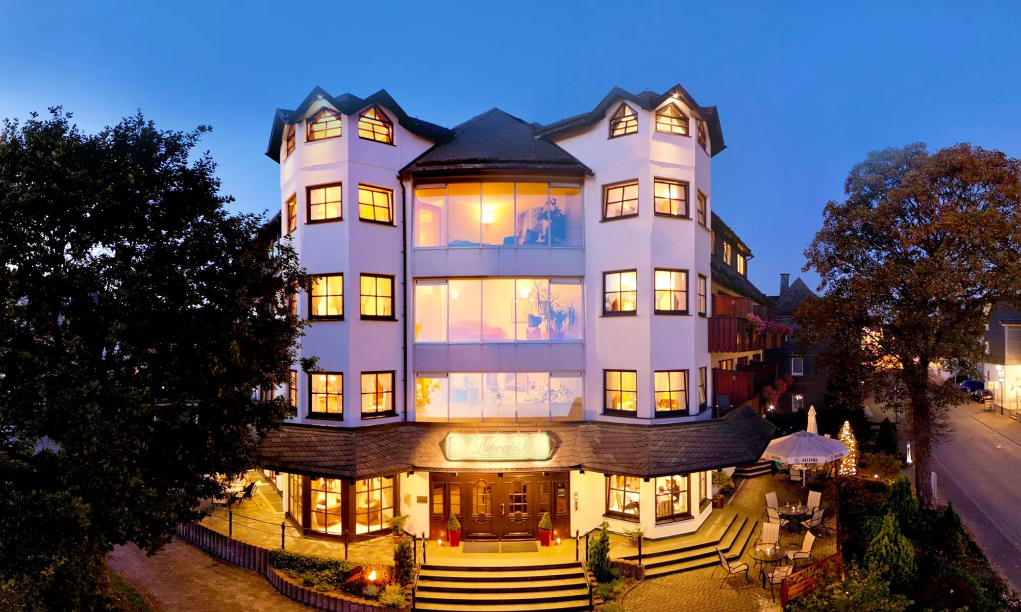 Sauerland: 3, 5 oder 7 Tage für Zwei mit Frühstück, 1x Dinner und Spa im 4* Hotel Liebesglück ab 199 € - Primary Image