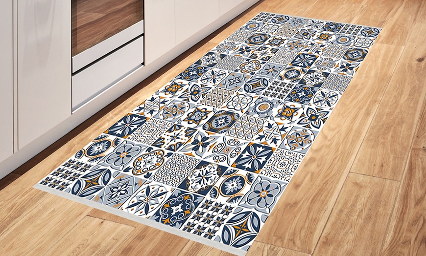 Image 9: Tapis effet carreaux de ciment 