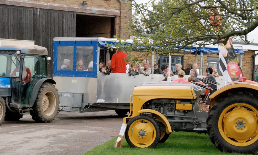 Image 2: Cider Festival For Two £8