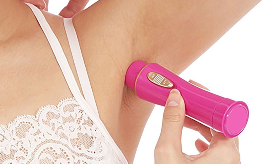 Image 1: Women's Mini Portable Shaver