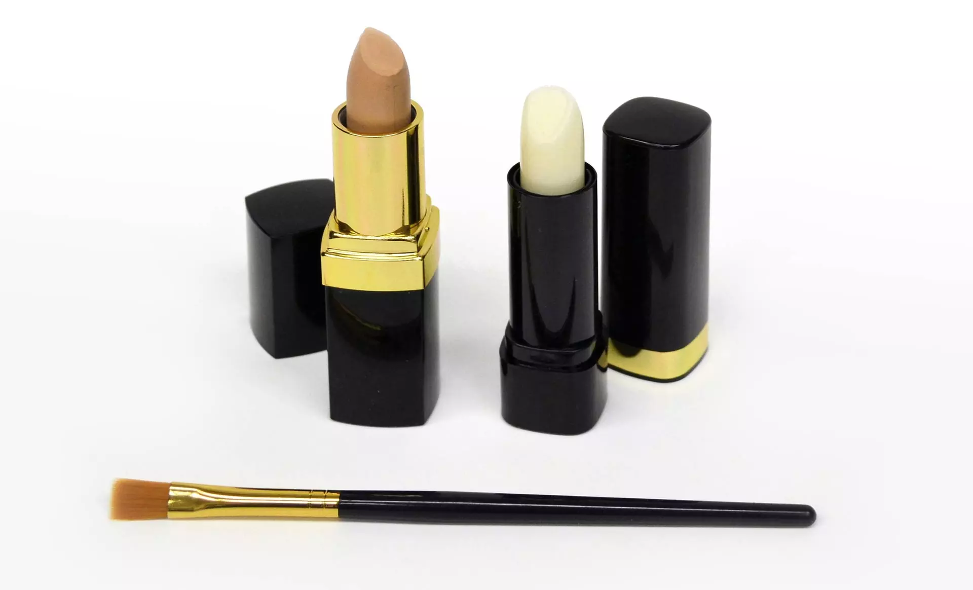 Smart Cover Fast Fix Duo Set with a Cover Stick, Vitamin Stick, and Camouflage Brush - Primary Image