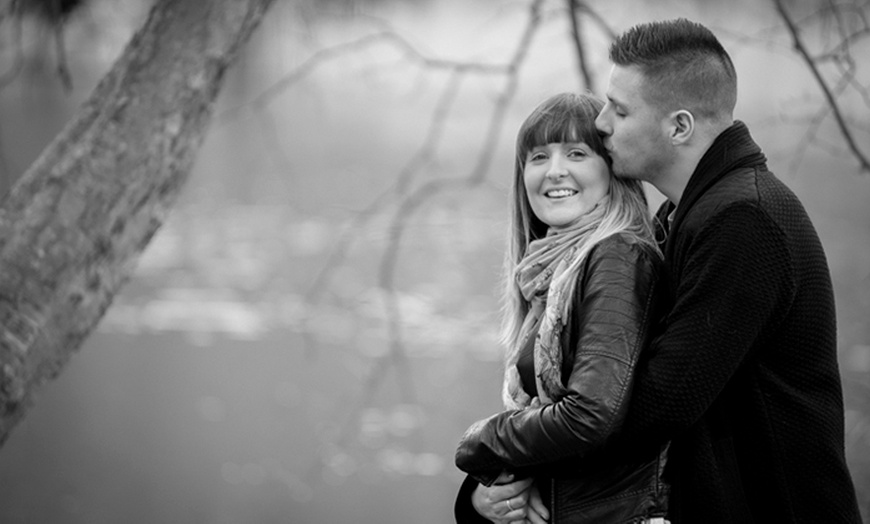 One-Hour Engagement Photoshoot - Just Shoot Me | Groupon