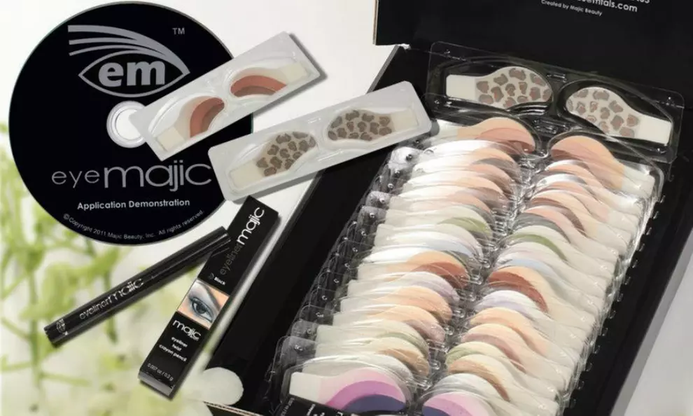 Eye Majic Instant Eye Shadow Kit - Primary Image