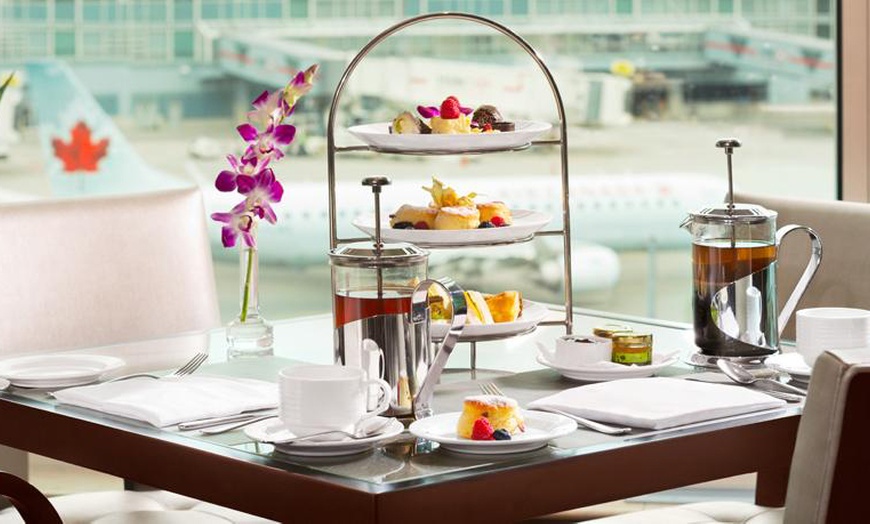 Fairmont Vancouver Airport - Fairmont Vancouver Airport - Afternoon Tea | Groupon