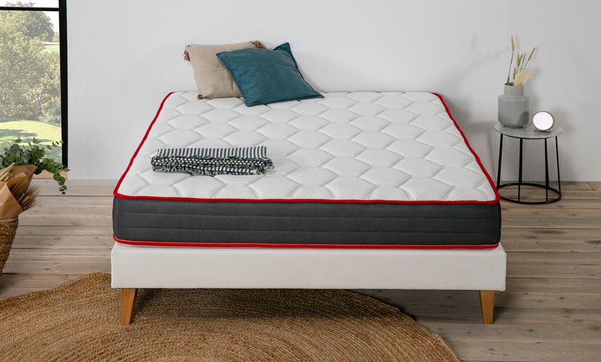 Image 2: Matelas ergo-confort à mémoire de forme