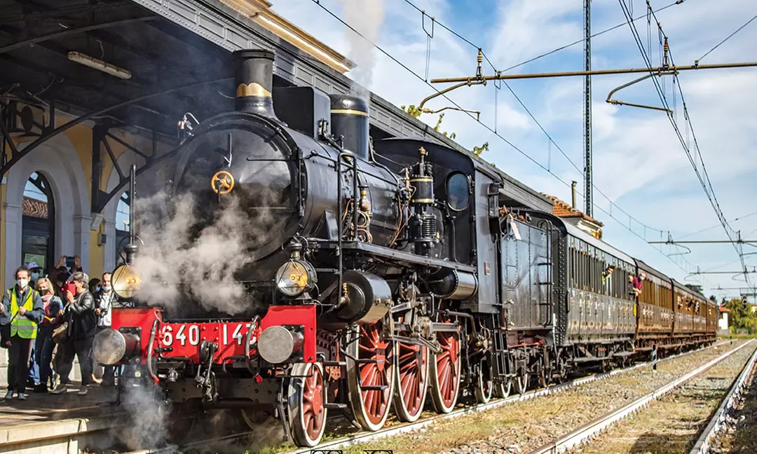 ✈ Pisa, Bologna & Turin: 6-Night Stay With Return Flights and Treno Train Experience - Primary Image