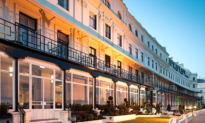 Luxury Spa Day: 30-Min Treatment, Afternoon Tea & Prosecco For 1 or 2