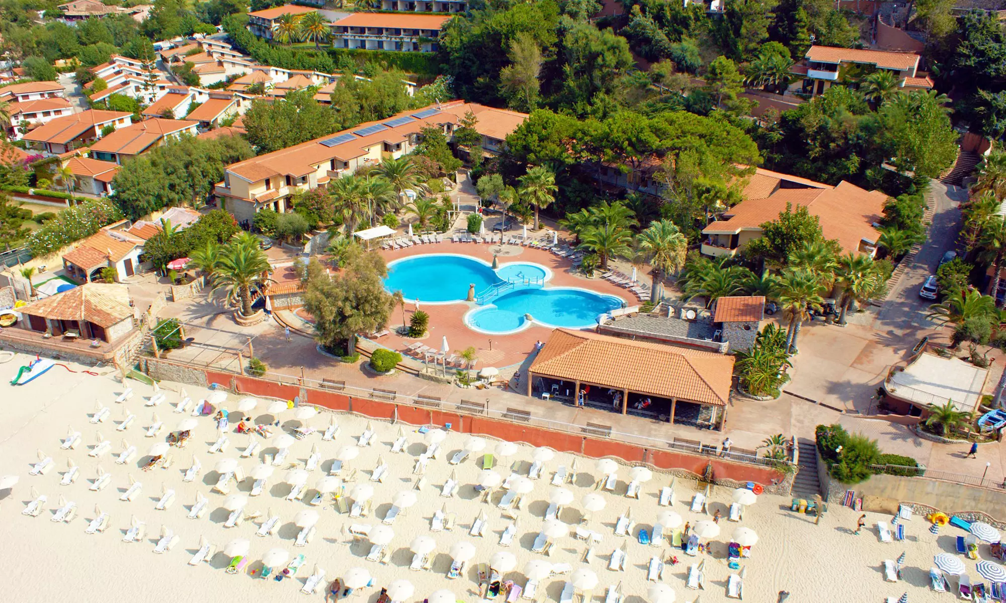 Tropea 4*, Estate 2026: 7 notti in Bilocale o Trilocale