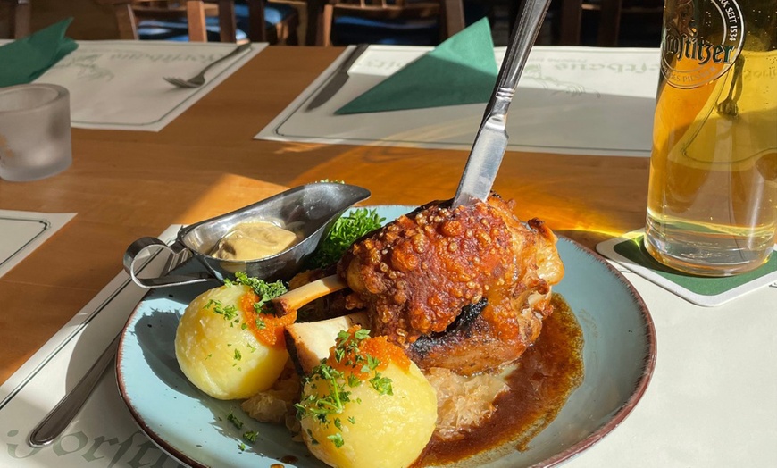 Image 6: Lass dir schmecken: deutsches 2-Gänge-Menü mit Digestif