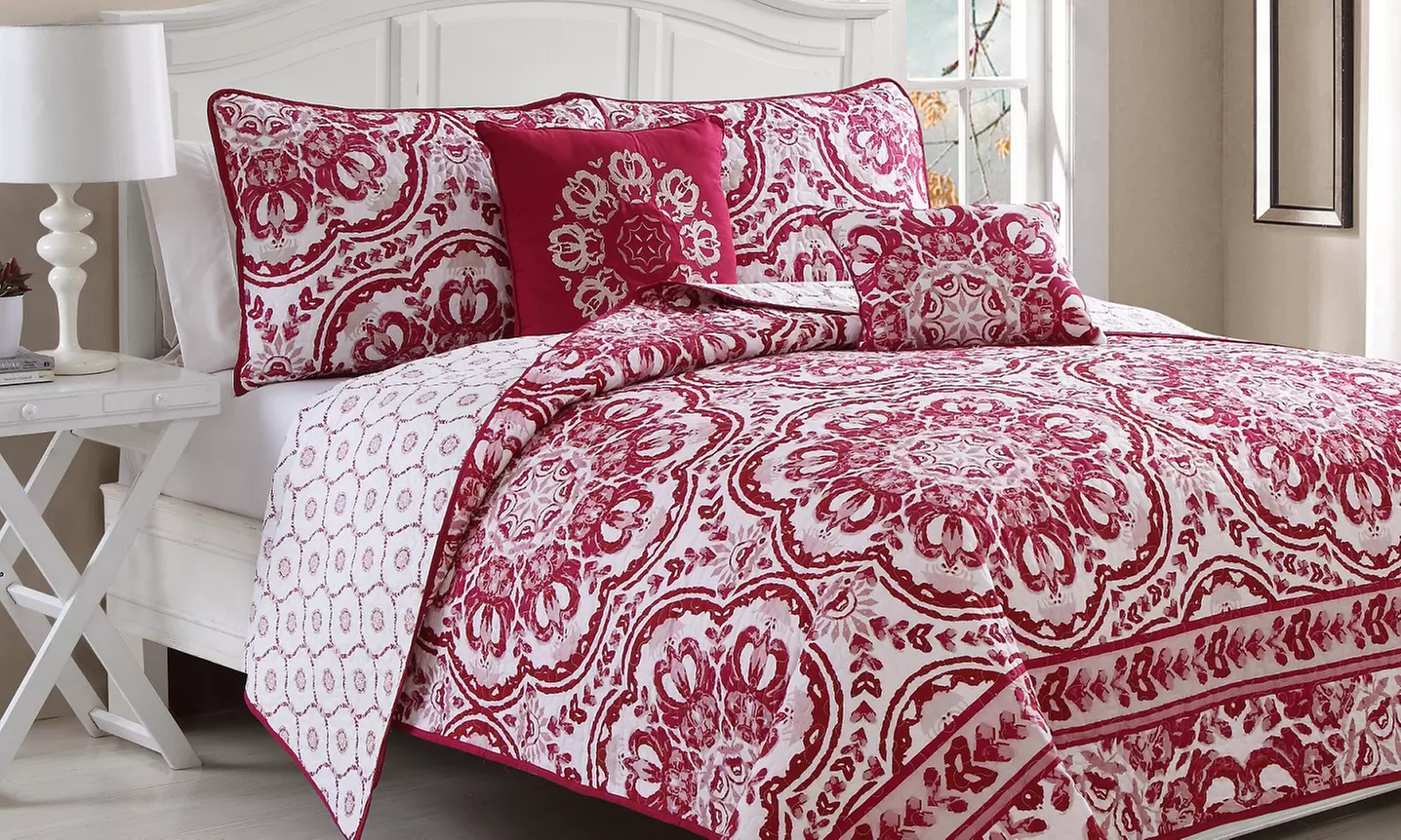 Talila Quilt Set (5-Piece) - Primary Image