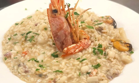 Menu di pesce da 3 o 4 portate con calice di vino per 2 o 4 persone al Ristorante Pizzeria Giglio (sconto 51%)