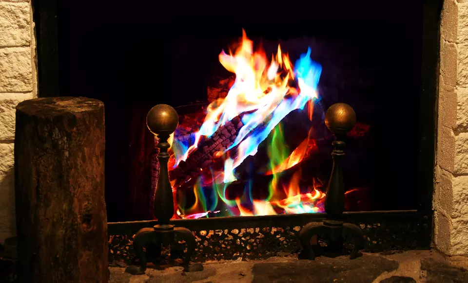 Environmentally Friendly Multi-Colored Fire Packets - Primary Image