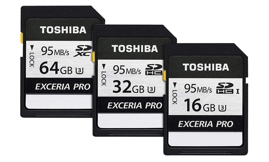 Image 1: Carte SD Toshiba Exceria  
