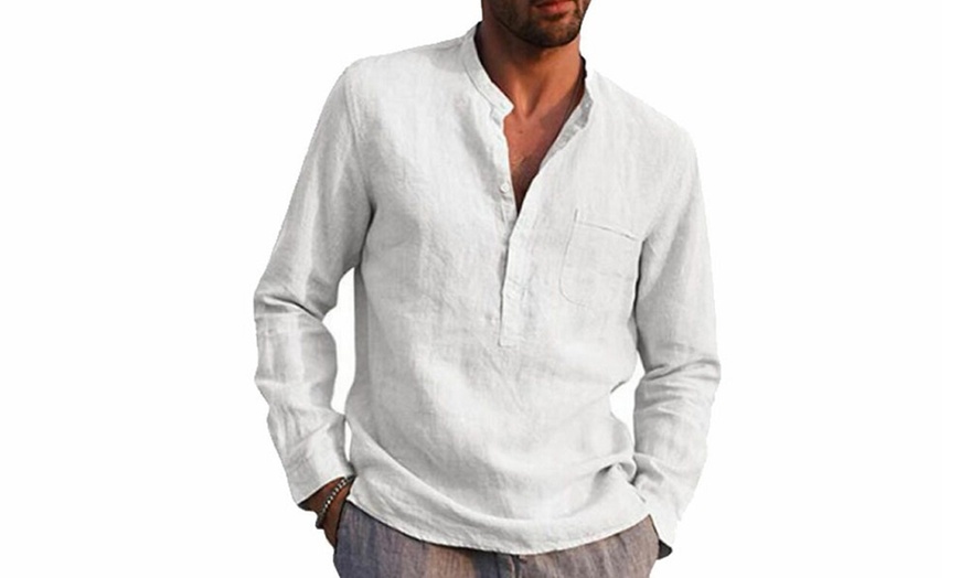 Image 4: Men's Long-Sleeved V-Neck Casual Linen Shirt